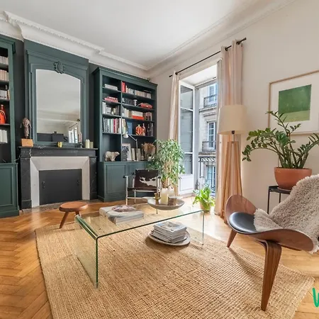 Grand T3 80m² Au Coeur De • Viarme شقة