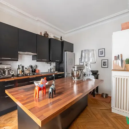 شقة Grand T3 80m² Au Coeur De • Viarme نانت