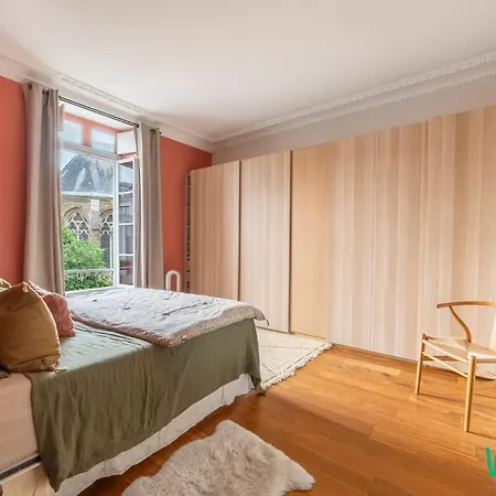 Grand T3 80m² Au Coeur De • Viarme شقة *